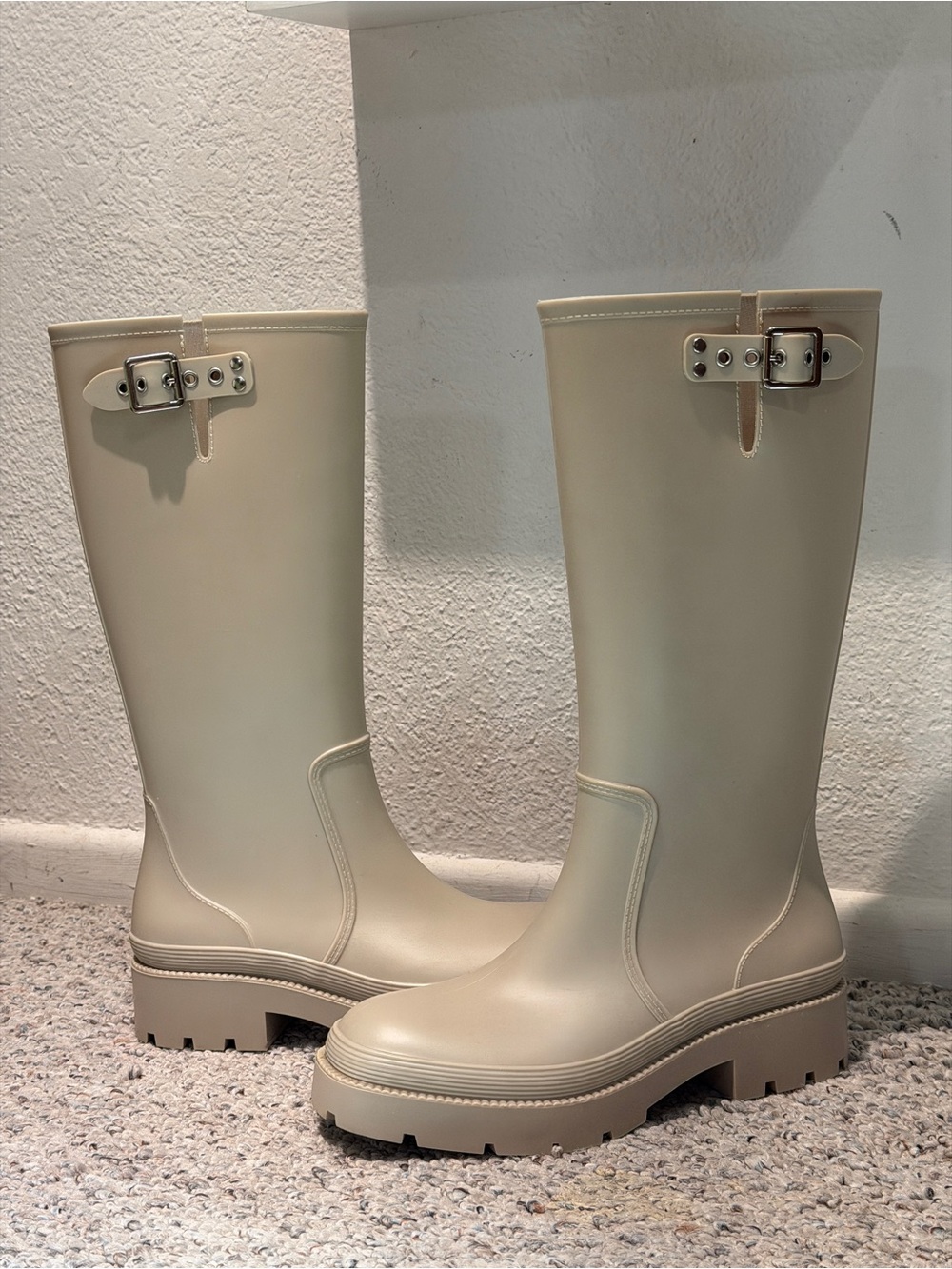 STEVE MADDEN ROCKYH20 BONE RAIN BOOTS